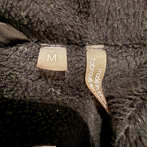 💜5/$50💜 Calvin Klein Black Puffer Jacket - Picture 16 of 16